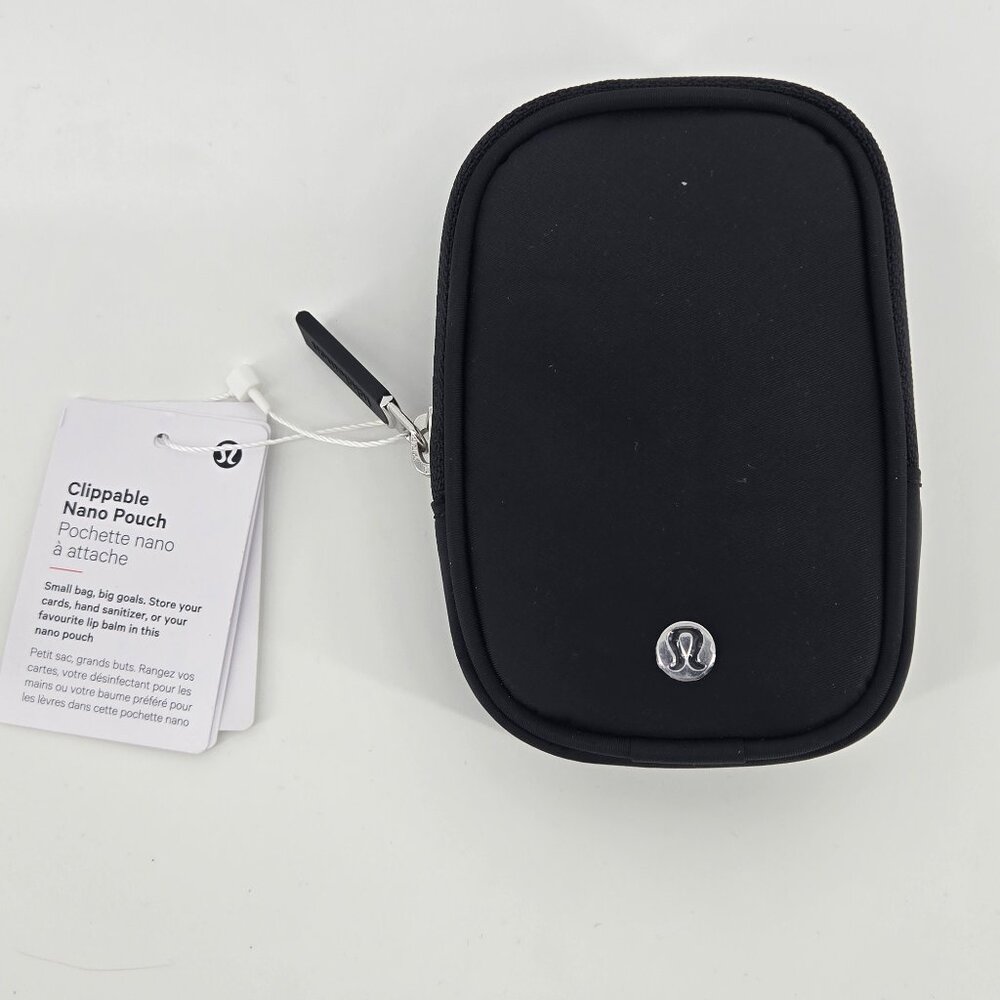 NWT Lululemon Clippable Nano Pouch - Black - Picture 3 of 6
